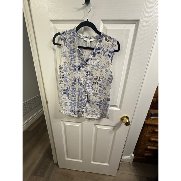White House Black Market Tops - White House Black Market Blue Snakeskin Ruffle V-Neck Sleeveless Blouse Small